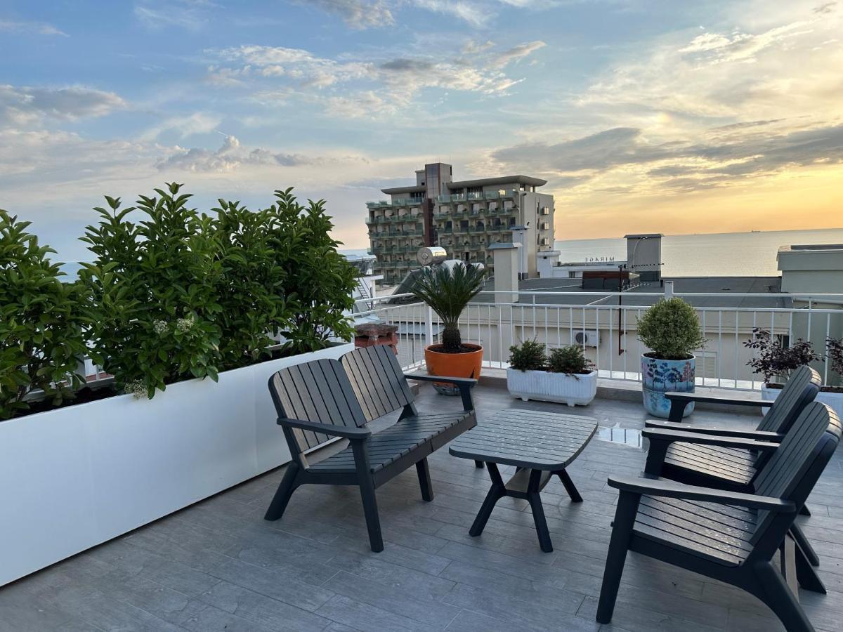 Paradise Rooftop Golem Golem  Dış mekan fotoğraf