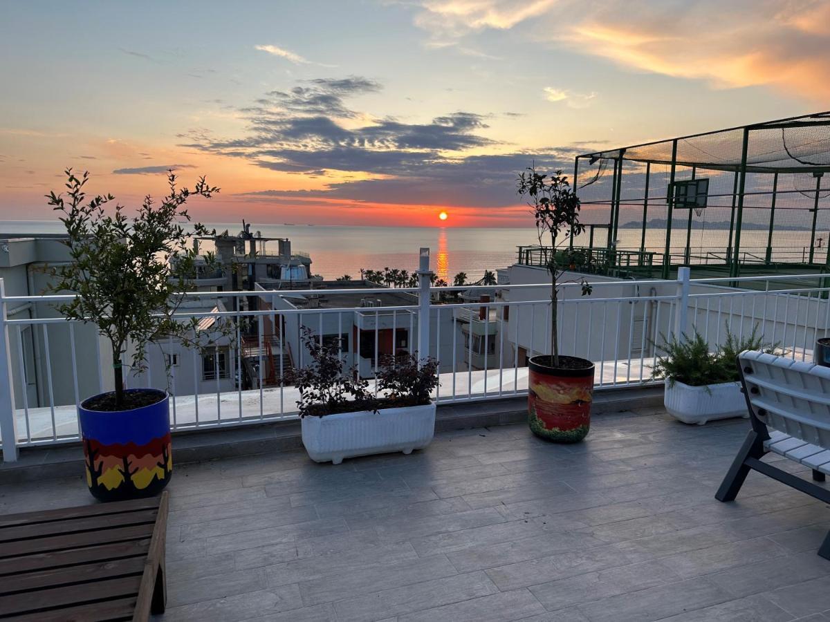 Paradise Rooftop Golem Golem  Dış mekan fotoğraf