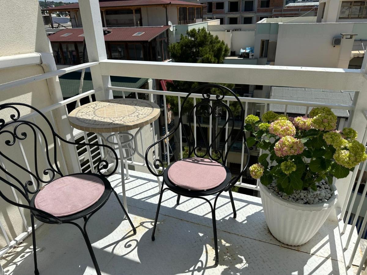 Paradise Rooftop Golem Golem  Dış mekan fotoğraf
