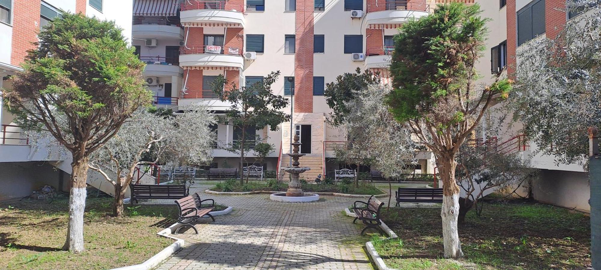 Paradise Rooftop Golem Golem  Dış mekan fotoğraf