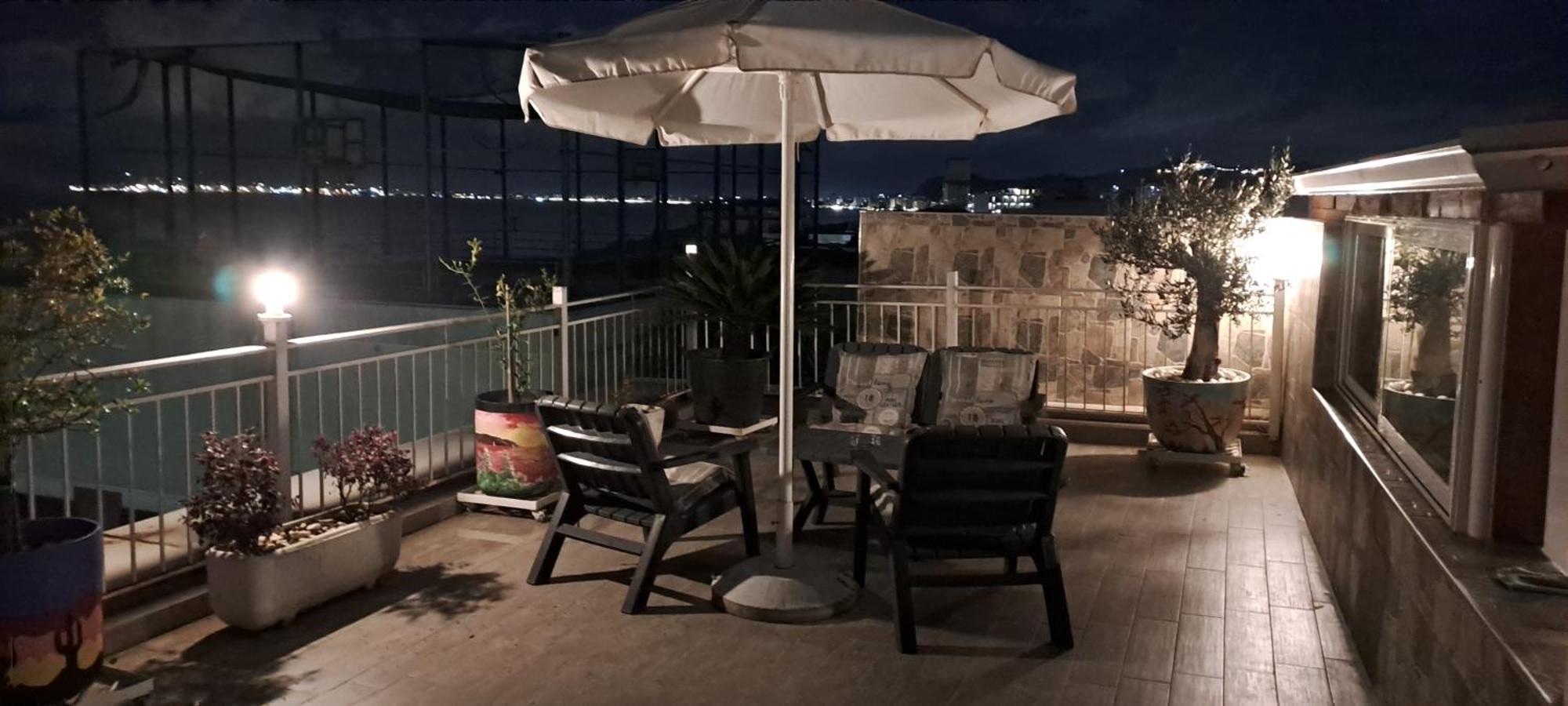Paradise Rooftop Golem Golem  Dış mekan fotoğraf
