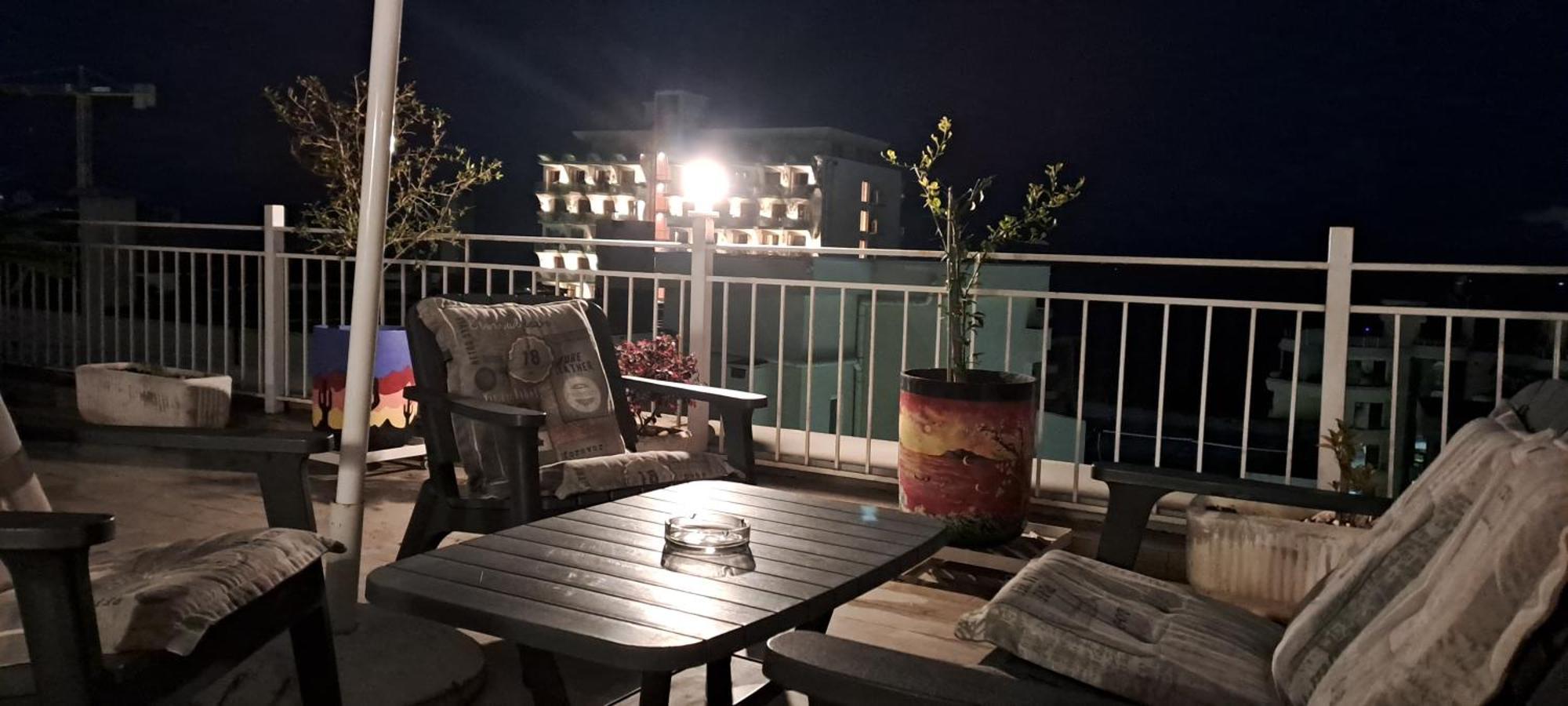 Paradise Rooftop Golem Golem  Dış mekan fotoğraf